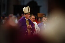 Pietro Parolin, el cardenal que "gobierna" el Vaticano en tiempos de ansiedad por la ausencia del Papa Francisco