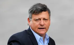 Internaron en terapia intensiva al exgobernador de Chaco Domingo Peppo tras una cirugía