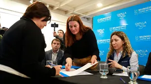 Incendios en Córdoba: Capilla del Monte recibió los primeros fondos del Plan provincial para familias afectadas