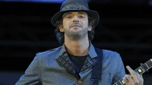 Demolieron una casa donde vivió Gustavo Cerati y encontraron huesos humanos enterrados