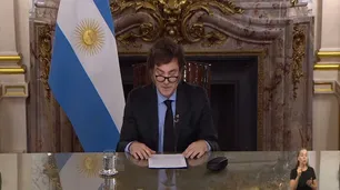 "Hazaña mundial" y "petardistas tribuneros": las principales frases de la cadena nacional de Javier Milei
