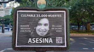 Señalan a Pepe Albistur como el responsable de los afiches contra Cristina