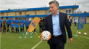 "Me duele": la crítica de Mauricio Macri a la gestión de Juan Román Riquelme en Boca