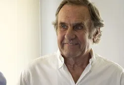 El PJ santafecino quiere expulsar a Reutemann del partido