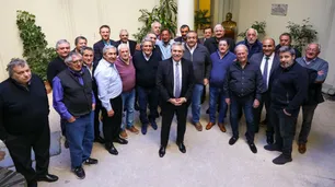 Alberto Fernandez se reunió con la CGT y celebró el apoyo de la mayoría de los gremios
