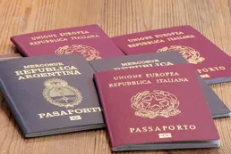 El gobierno italiano limita el acceso automático a la ciudadanía: ahora hay que acreditar padres o abuelos nacidos en Italia