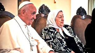 El papa Francisco sobre Hebe de Bonafini: "Su compromiso con el otro fue su mejor antídoto contra las atrocidades"