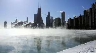 Vórtice polar en Chicago: 50 grados bajo cero, muertos y temblores terrestres