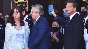 ¿Cristina Kirchner le regaló a Alberto Fernández un libro que no leyó?