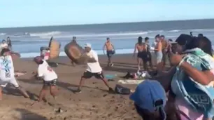 Vendedores se pelaeron "a canastazos" en Villa Gesell ante la mirada atónita de los turistas