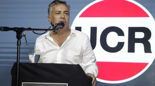 Radicales en Mardel: "Tenemos que conducir Juntos por el Cambio", desafió Cornejo