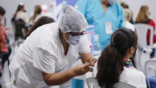 Para Cámera, las vacunas "funcionan porque las variaciones entre las cepas son pequeñas"