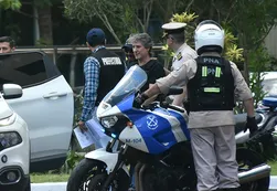 Boudou cruzó sonrisas con Núñez Carmona en su regreso al juicio oral