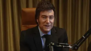 Duro mensaje de Milei contra el periodismo: "Les llegó el momento de bancarse el vuelto por haber mentido"