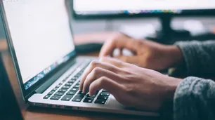 Internet: la adopción de la fibra óptica en Argentina es la más baja de la región