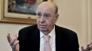Julio Maria Sanguinetti: "Me permito dudar si Milei puede lograr lo que propone"