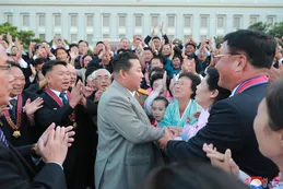 "Bomba" y "Arma": el régimen de Corea del Norte ordena poner nombres "patrióticos" a los hijos