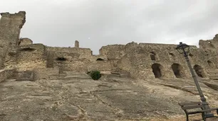 El tesoro arquitectónico de Cleto, el castillo medieval de Petramala