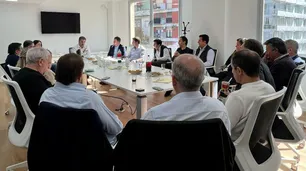 Se reunió el PRO bonaerense y acordaron profundizar el diálogo con LLA y explorar un acuerdo con los radicales