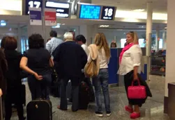 Agotada tras la ruptura de UNEN, Carrió viajó a Punta del Este por el fin de semana XL