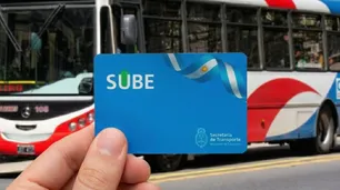 Boleto universitario: cuánto dinero recibirán los alumnos bonaerenses en la SUBE