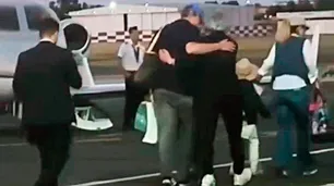 Se complica la situación de Manuel Adorni: la Justicia pidió pruebas sobre el viaje a Punta del Este