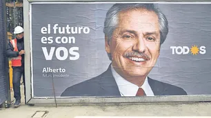 Primeros dilemas del fernandismo