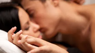 Descubrió que su marido le fue infiel y lo mató aplastándole los testículos