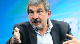 El Gobierno analiza "dar dosis de refuerzo o cambiar de vacuna" ante las nuevas cepas