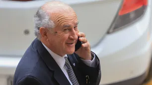 Oscar Parrilli: "Ahora sale a la luz la cloaca de los servicios de la que fuimos víctimas"