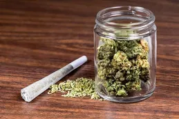 Tras la legalización del cannabis en Canadá, se disparan los casos de esquizofrenia
