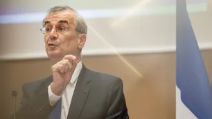 Jefe del banco central francés alerta sobre el cambio climático