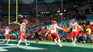 Kansas City se quedó con el Super Bowl: los Chiefs vencieron 38-35 a Philadelphia Eagles