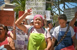 La CGT convocó a un paro docente para el lunes y Barrios de pie prepara una marcha contra el hambre