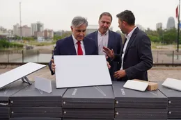 Córdoba recibió las antenas Starlink e instalará conectividad satelital en todas las escuelas rurales