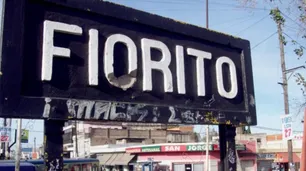 Explotó un auto en Villa Fiorito y estallaron los memes con teorías disparatadas