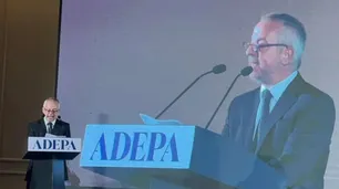 El presidente de Adepa afirmó que el Estado "no puede desentenderse de la viabilidad de la prensa"