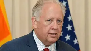 Thomas Shannon, el ex secretario de Trump que mantiene informado a Alberto Fernández