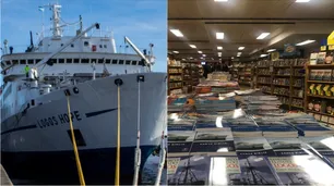 La "librería flotante" de los evangelistas genera polémica entre comerciantes