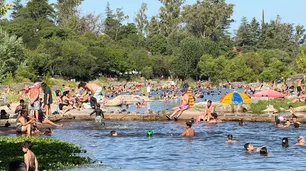 Cuánto impacta el ajuste en las vacaciones, según las últimas encuestas nacionales