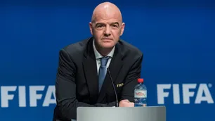 La FIFA plantea dos tiempos de 50 minutos cada uno