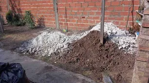 Horror en Berazategui: una mujer mató a su esposo y lo sepultó en el fondo de su casa
