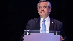El "dedito acusador" contra Macri, eje del discurso de Fernández en el debate