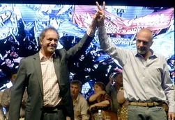 Scioli llamó a Buzzi y comenzó la campaña para borrar a Das Neves