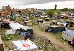Toma de tierras en Villa Lugano: respondió la dirigente K acusada