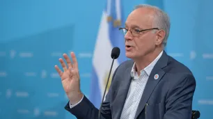 Daniel Gollán: "Hay gente de 27, 28 o 32 años intubados, esto el año pasado casi no se veía"