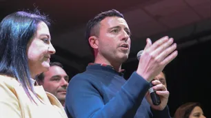 Tras las tensiones, la UCR reunificó el bloque en Diputados bajo el liderazgo de Rodrigo De Loredo