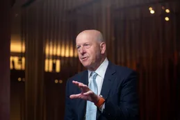Renuncia uno de los ejecutivos mejor pagos de Goldman Sachs: ganó US$100 millones en los últimos tres años