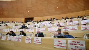 Legislatura de Córdoba: durante reclamo unificado por el "no a las retenciones", se coló "el impuestazo" de Llaryora