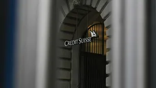 Credit Suisse le pide al banco central suizo que de señales públicas de apoyo